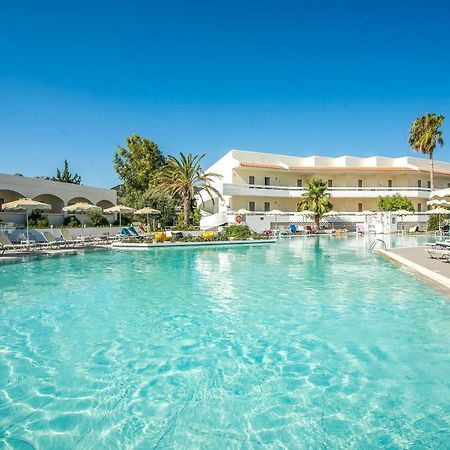 Hotel Niriides Beach Kolymbia Exterior foto