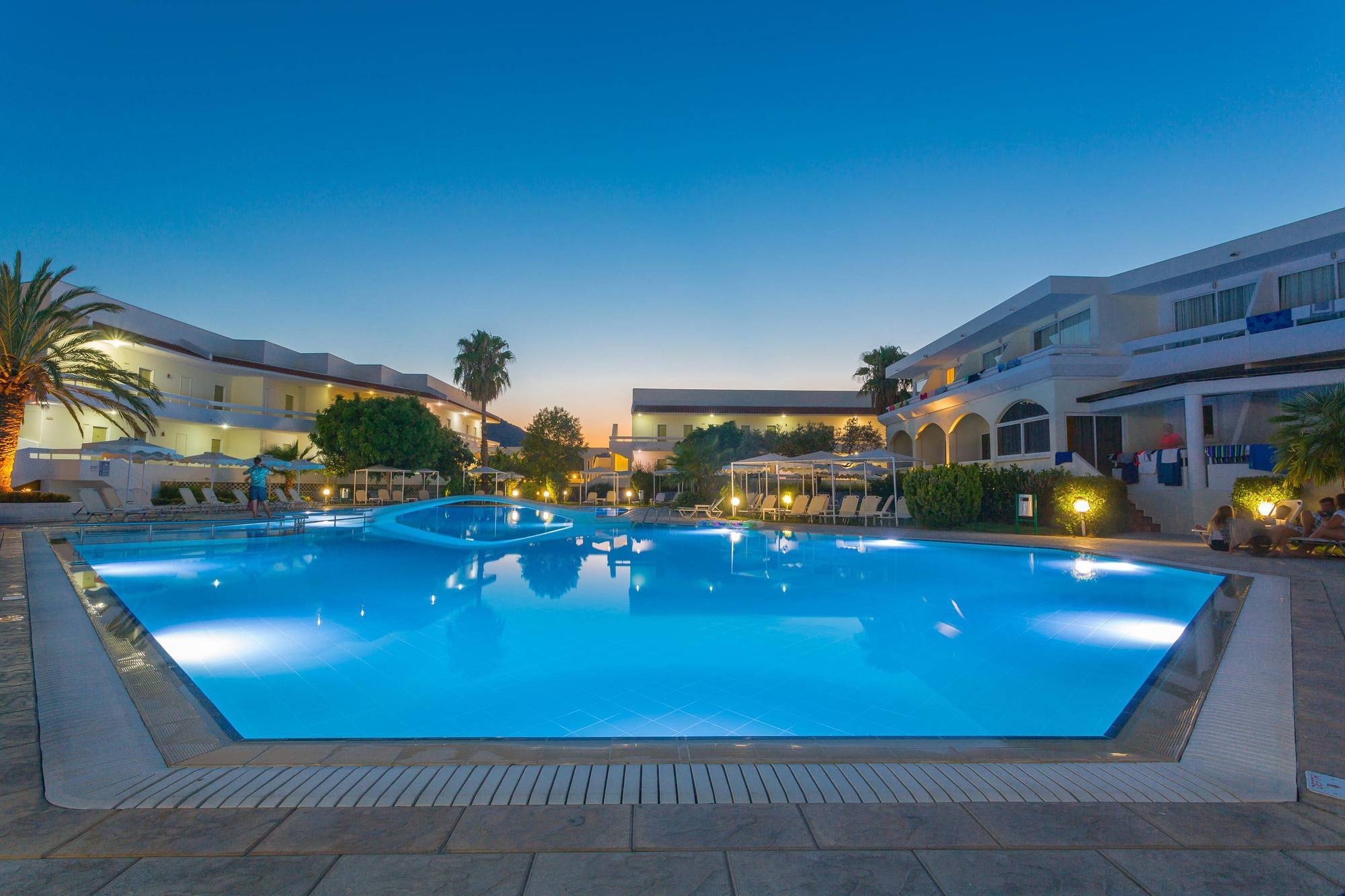 Hotel Niriides Beach Kolymbia Exterior foto